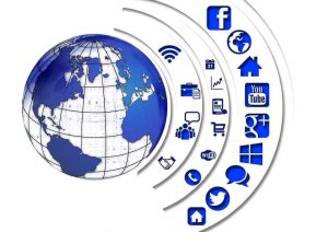رسانه شخصی / Owned Media : هر بستر دیجیتال یا روش ورود به سایت که کسب و کار تماما بر روی آن کنترل و نظارت دارد رسانه شخصی میگویند.