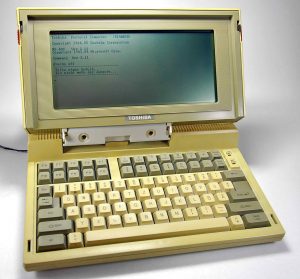 Toshiba T1100 / خداحافظی شرکت توشیبا از دنیای لپ تاپ ها